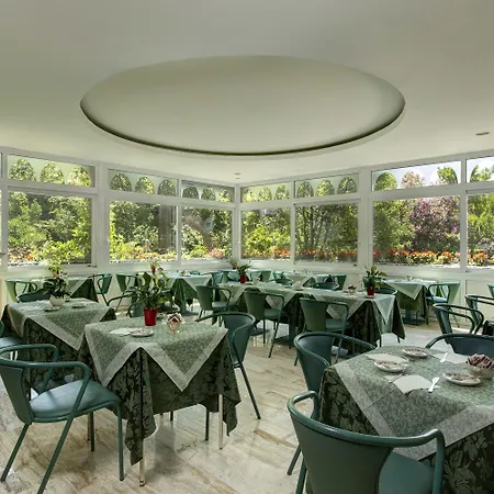 比亚索缇酒店 酒店