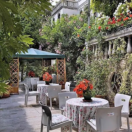 بياسوتي 4*